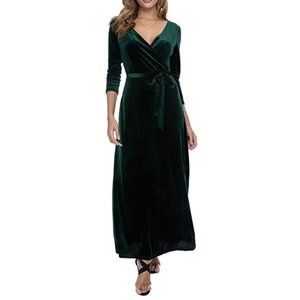 Green "Velvet" Holiday Dress - Size Large